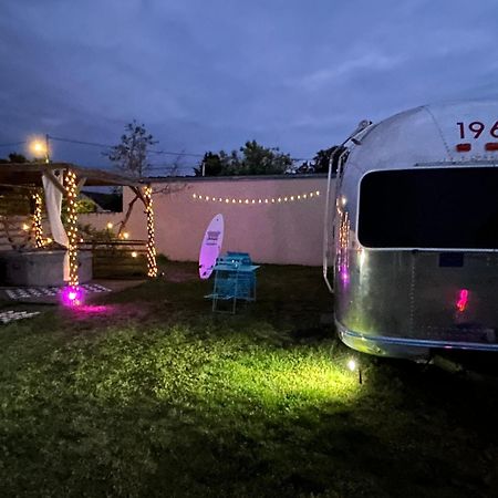 Vintage Camp Hotel Chabris Екстериор снимка