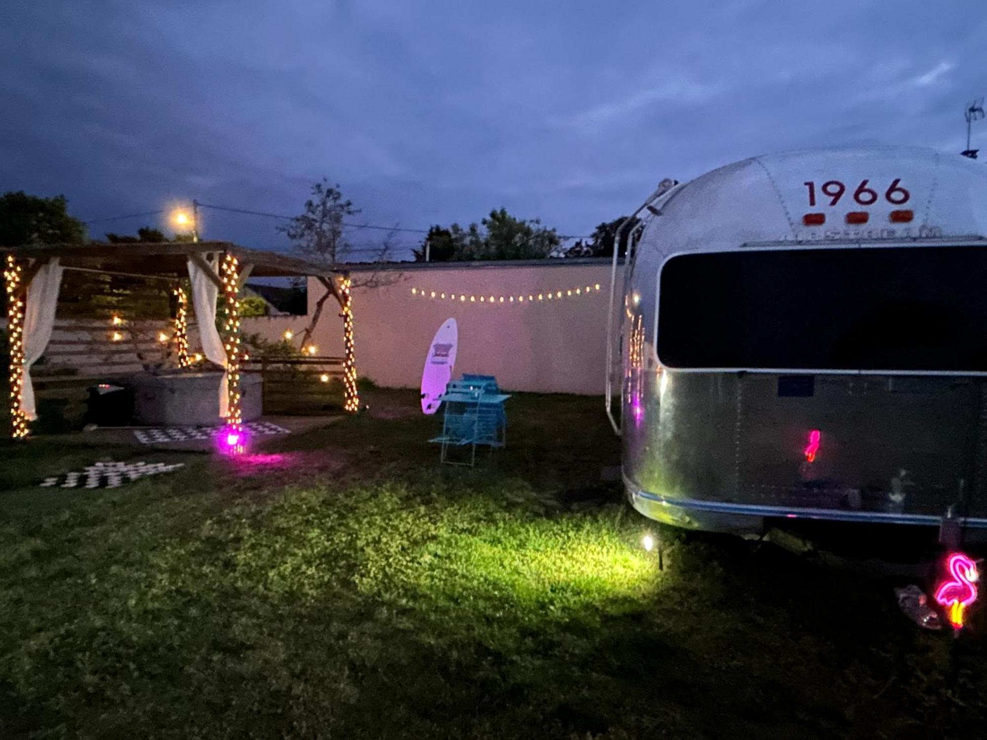 Vintage Camp Hotel Chabris Екстериор снимка